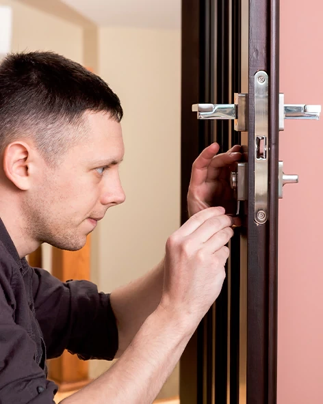 : Professional Locksmith For Commercial And Residential Locksmith Services in Florence-Graham, CA